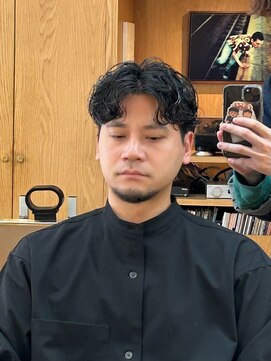ロジエ(ROSIER) 大人ショートメンズパーマセンターパート