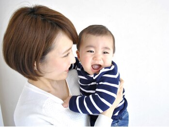 ロッコ バイ ヘアブランド リョウ(Rocco by hair brand RYO)の写真/【キッズスペースあり】お子様に目が届くので、ママ・パパも安心♪是非親子でご来店ください◎