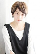 ナル 白山神社参道通り店(nalu)&nbsp;作り込まない2トーンナチュラルショートスタイル