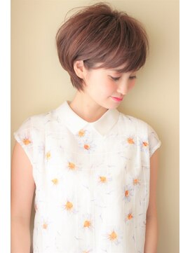 レウナ 外苑前(Reuna) 【３０代・４０代・５０代】大人の女性に人気の耳かけショート