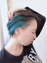 DGG 名古屋&nbsp;個性的インナーカラー《ターコイズ》／刈り上げショートボブ