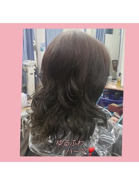 カット&エスティ カミキリ 髪綺里 ゆるふわパーマ