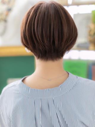 ピンクブラウン艶カラー前下がりマッシュボブa浦和20代30代40代