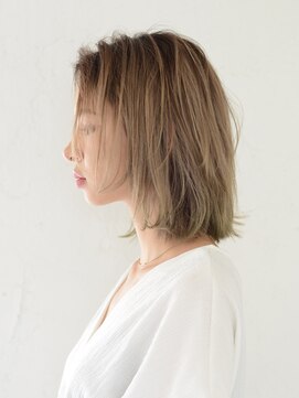 アース 三軒茶屋店(HAIR&MAKE EARTH) 三軒茶屋_レディース_カット_ブリーチ_ブロンド_ボブ_ハイトーン