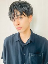 メンズウェットヘア 簡単スタイリングのメンズヘア マッシュ