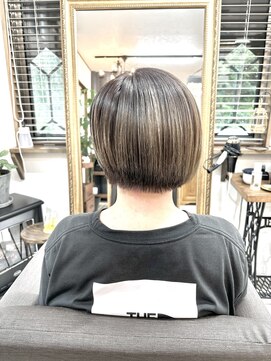 アンテナ(ANTENNA) アシンメトリーボブ