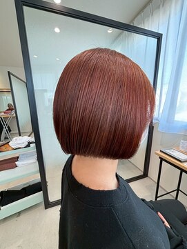 ファムバイアヴァンス(Femme by AVANCE.) クラシカルボルドーボブ