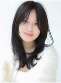 ハッシュカット×暗髪ミディアム♪大人上品レイヤースタイル