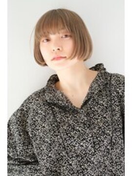 ガリカ シーム(Gallica/SEAM) シルキーベージュナチュラルボブ切りっぱなしプツっとボブ