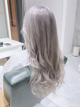 デイズ(days) ホワイトシルバーカラー/ハイトーンカラー/寒色系カラー