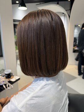 イワイナゴヤ(i i -IWAI NAGOYA-) 艶ボブ