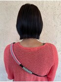 切りっぱなしボブ ストレート 美髪 30代 白髪染め ボブ 髪質改善
