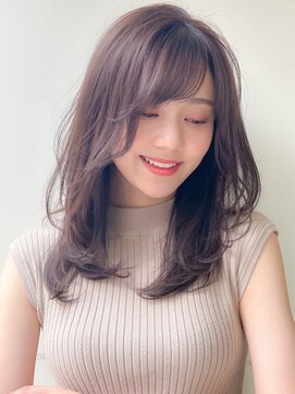 アグノス 青山(Agnos) 大人ガーリー似合わせミディアムレイヤーカットダークアッシュ