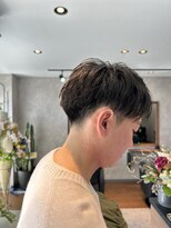 ザ クラン バイ ヘッドライト 仙台長町店(THE CLAN by HEADLIGHT) 「清潔感アップ刈り上げ|20~30代人気メンズショート」