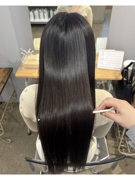 クオーレ(CUORE) 髪質改善酸性縮毛矯正☆