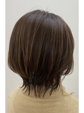 アールモンドヘア新世界 レイヤーカット
