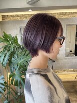 ヘアアンドメイク アリス(hair&make ALICE produce by COLT)&nbsp;ショートボブ　ダブルカラー　濃いめ紫とアッシュ　イノア