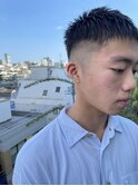 夏に大人気*ミディアムフェードカット
