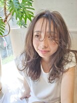 ミオ パーチェ ヘア(mio pace hair) ゆるふわレイヤーロングスタイル【アッシュベージュ】