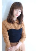 ネイビーカラーの大人かわいいブランジュ小顔くびれセミディ