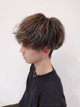 パシフィックダズールコパン(Pacific Dazzle copain) 神戸メンズツイストスパイラル 波巻き シークレットパーマ