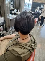 バンファミリー VANfamily&nbsp;前髪長めのショートボブ