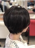 大人可愛い丸みグラデーションショート 30代40代50代