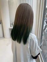 ハイブ 金沢(Hive)&nbsp;ブリーチハイトーンミルクティーグレージュモスグリーン髪質改善