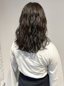 コフィー バイ メルト 吉祥寺(cofy by melt) 【三ツ井純】無造作パーマ ナチュラル 前髪パーマ オリーブ