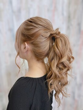 ヘアメイクサロン チャンス(Hair make salon CHANCE) ポニー