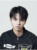 黒髪センターパート