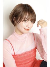 ソレイユ シンサカエ(SOLEIL SHINSAKAE) ショート前髪あり耳かけふんわり丸みショート