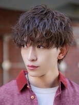 オーシャントーキョー 心斎橋(OCEAN TOKYO WEST)&nbsp;ツイストスパイラル波巻きスパイラルパーマセンターパートウルフ