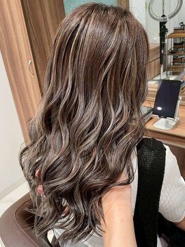 エジョン 八幡山店(Aejon) 大人レイヤーカット白髪ぼかし脱白髪染め40代50代60代