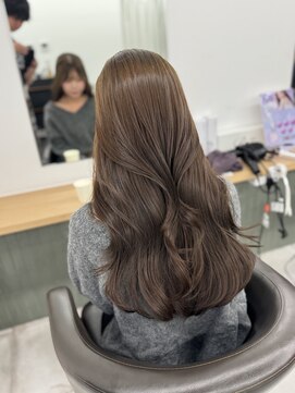 オットット(OttottO) 艶髪/透明感ヘア/ブリーチなし/韓国/ヘアレイヤー/表参道/外苑前