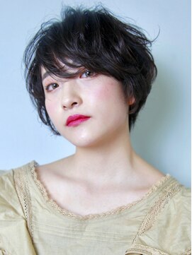 ニーィ バイ カータ(Niii by CARTA) エアリーショートボブ