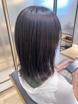 エマ 蕨(EMMA) ◎王道透明感暗髪グレージュ◎