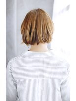 シュシュット(chouchoute)&nbsp;吉祥寺3分黒髪ホワイトアッシュショートパーマエアリーミディ072