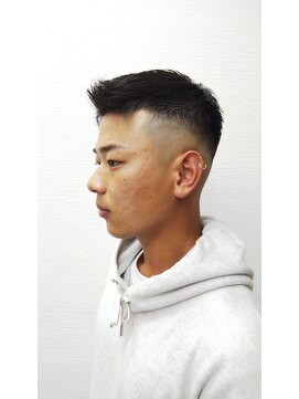 トバ(TOBA) スキンフェード