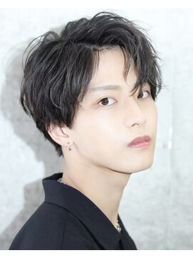 リップス 表参道店(LIPPS) 耳掛けショート【ゆるウェーブ】前下がりツーブロック