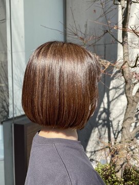 エム インターナショナル 春日部本店(EMU international) 白髪があってもファッションカラーで