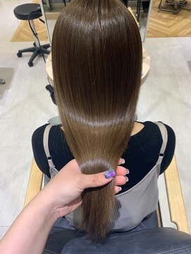 ジーナ 船橋(Zina) 大人かわいい20代30代40代小顔ショコラベージュ１Zina船橋