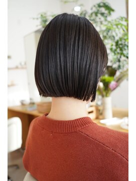 イルプロム(illuprom.) ミニボブ