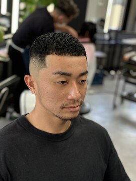 ヘアーラボ 樟葉(Hair Labo) クロップトップ スキンフェード 枚方 南楠葉