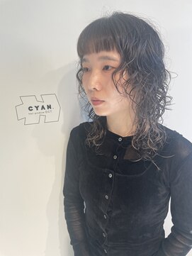 シアン(cyan.) マッシュウルフ/ハードパーマ