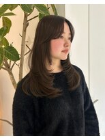 ヨロ 小岩(YOLO) レイヤーカットウルフワンホンヘア韓国ヘア艶カラー