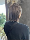ボブ　透明感グレージュ　大人女子のケアブリーチ　
