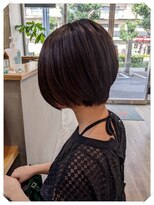 リムヘアーズボウグループ(Rim hairs BEAU group) 朝が楽で扱いやすい丸みショートボブ