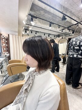 ロンド ルージュ 銀座店(Lond rouge) 自然とくびれができるミディアムヘア