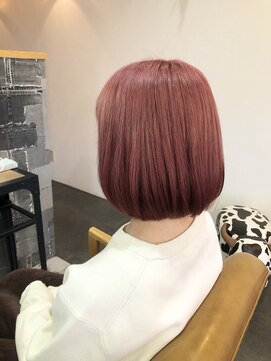 イコイ(ikoi) ハイトーンピンクxボブ